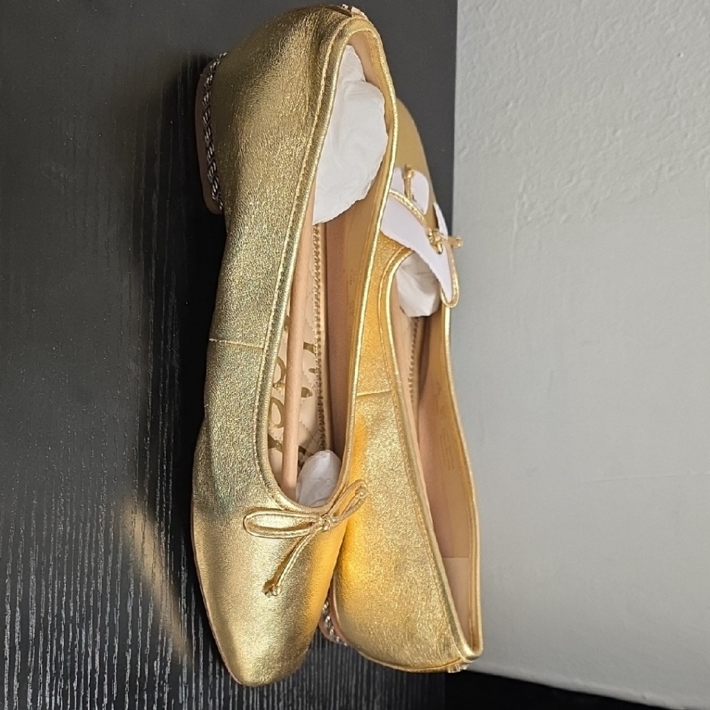 Sam Edelman Metallic Gold Flats - Picture 2 of 5